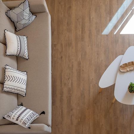 7 Styles Apartments By Raspberry Cascade Faro Room photo